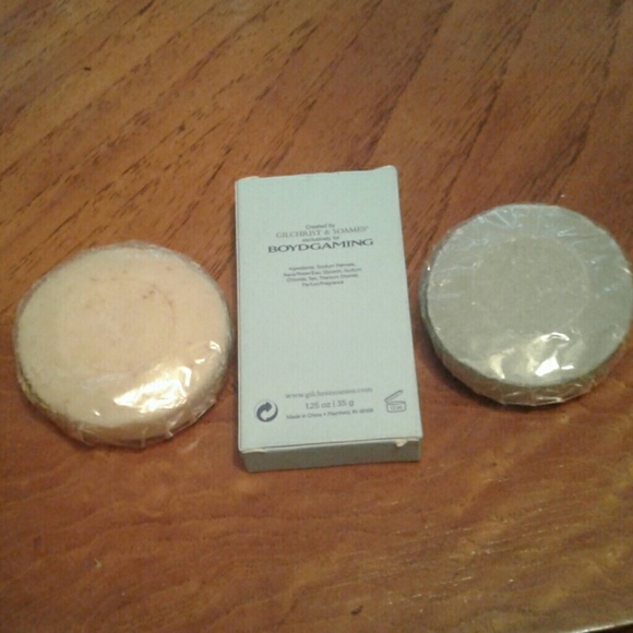 Gilchrist & Soames Fancy Soap Bundle FREE With $25 - Picture 5 of 5